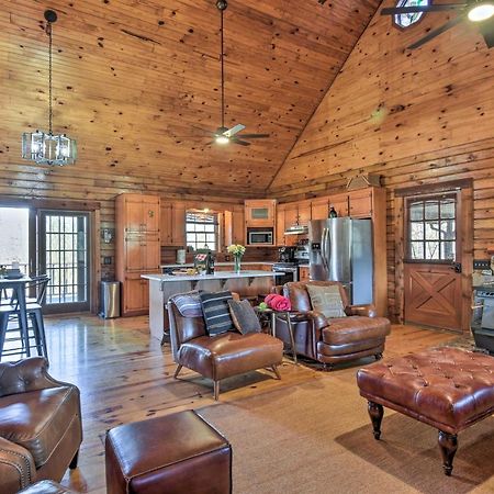 Luxury Pearcy Cabin With 5 Private Acres And Hot Tub! Экстерьер фото
